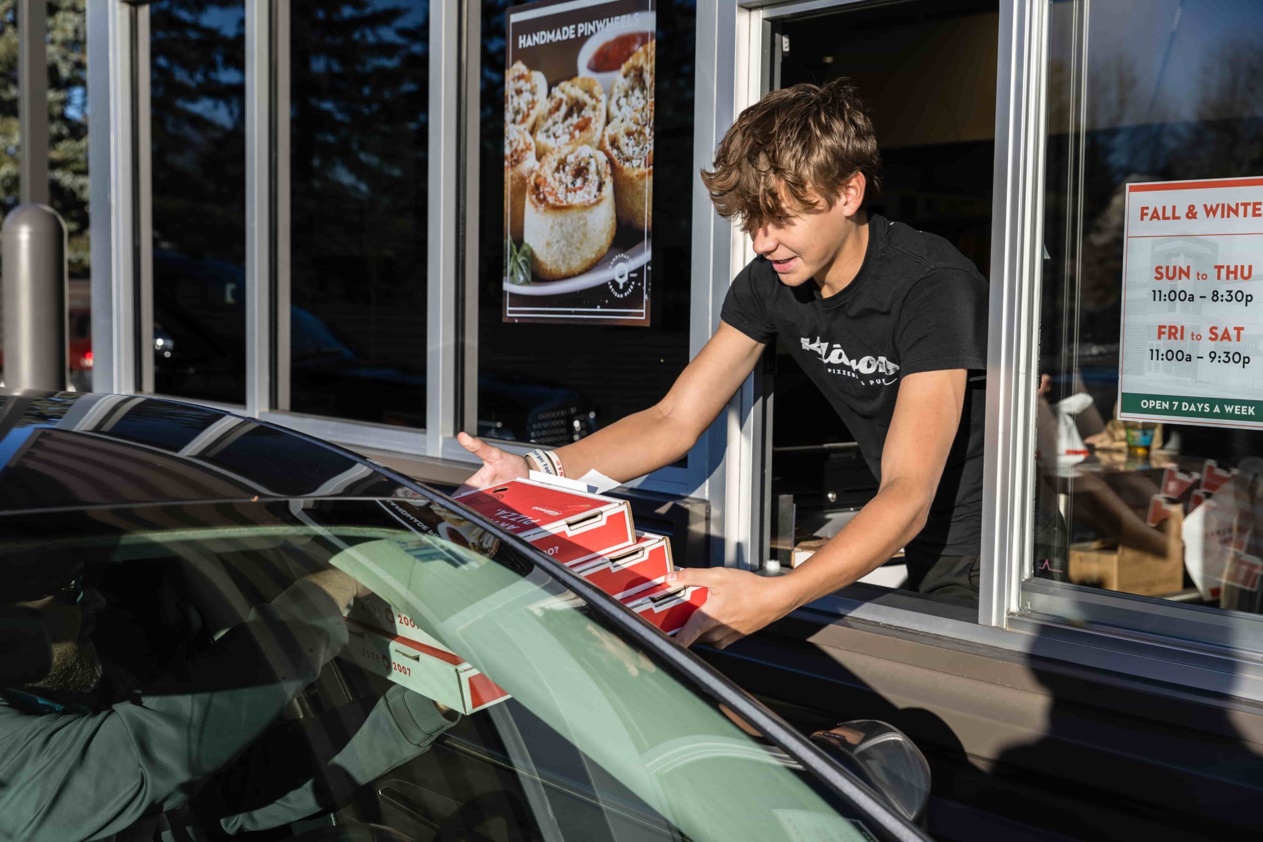 takeout drive through pizza holt michigan